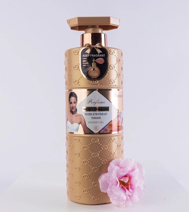 Żel pod Prysznic PERFUMOWANY 800 ML LUXELUX